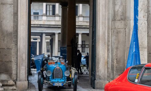 Milano-Portofino 2025: un viaggio tra eleganza e motori, dal cuore della metropoli alla perla del Tigullio.