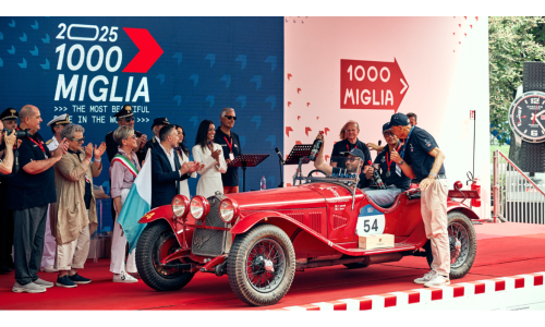 Alfa Romeo fa tripletta alla 1000 Miglia 2025. E lungo la corsa, il cuore batte ancora per la storia.