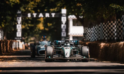 Goodwood & RAC Concours: Mercedes, Frecce d’Argento per 75 anni di Formula 1.