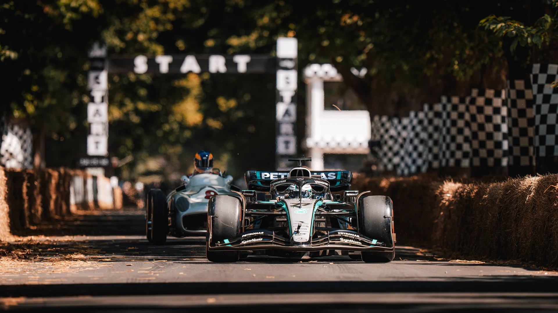 Goodwood & RAC Concours: Mercedes, Frecce d’Argento per 75 anni di Formula 1.