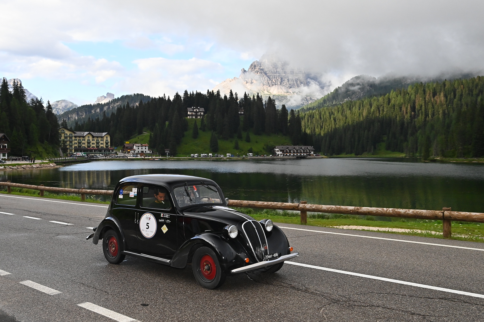 Sulle strade delle Dolomiti, trionfa ancora la 508 di Francesco e Giuseppe Di Pietra.