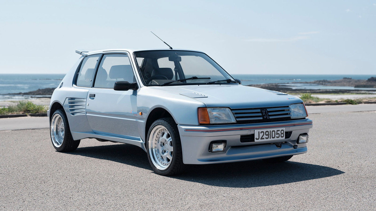 Peugeot 205 Dimma: quando il sogno della T16 diventa (quasi) alla portata di tutti.