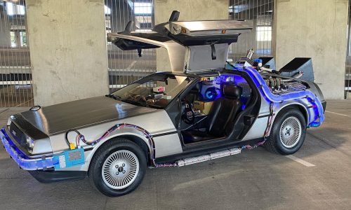 Rodz and Bodz: cala il sipario sul museo delle auto da film, all’asta oltre 60 veicoli da sogno.