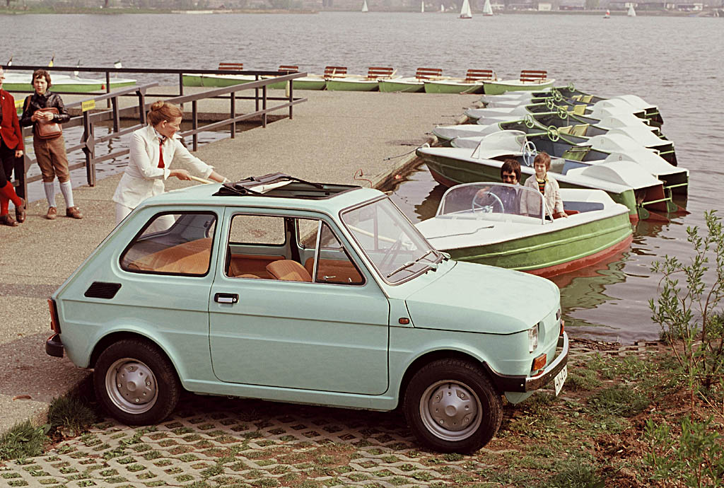 Fiat 126: la piccola utilitaria che anticipava le kei car.