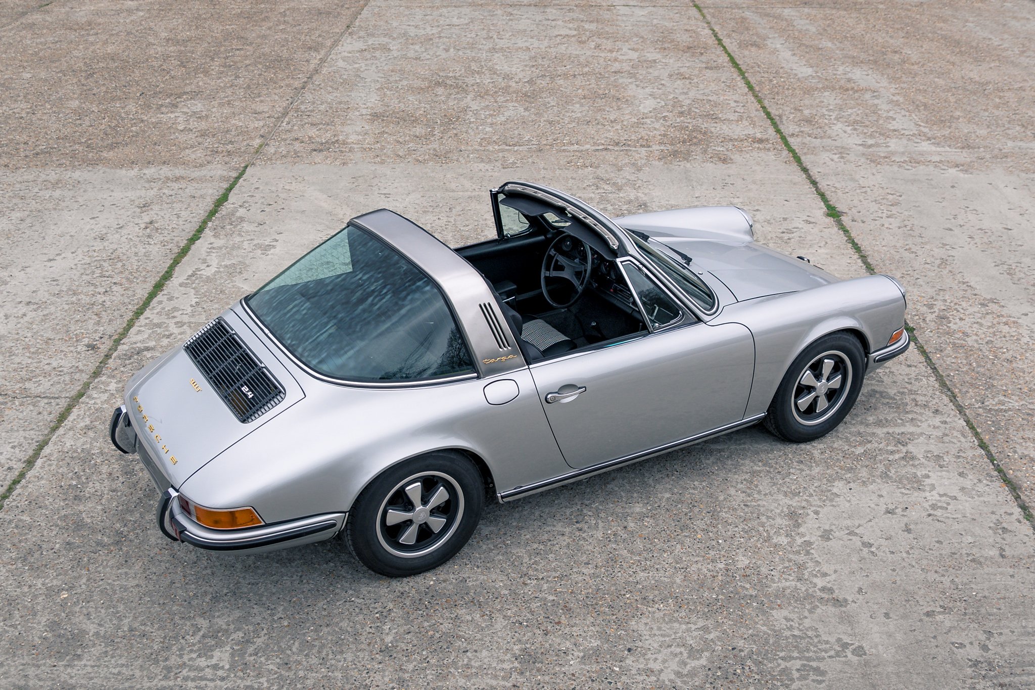 Porsche 911 Targa: 60 anni di libertà a cielo aperto.