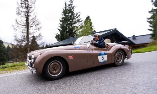 1000 Miglia Warm Up Austria: fascino alpino e vittoria olandese con l’Alfa Romeo 6C.