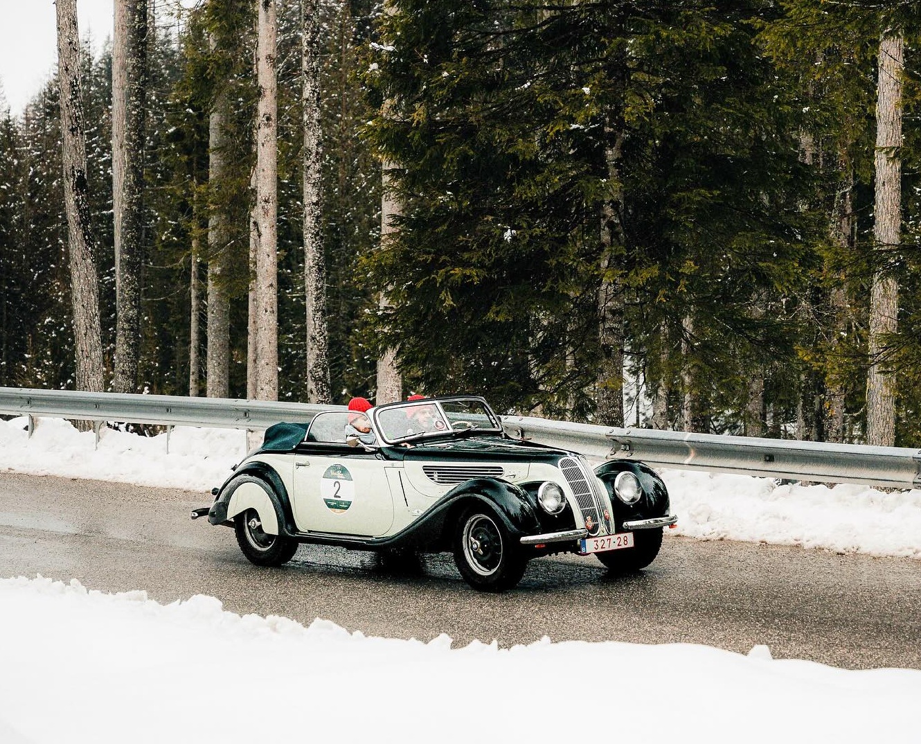 WinteRace Cortina 2026: l’eleganza e la passione dell’automobilismo storico sulle strade delle Dolomiti.