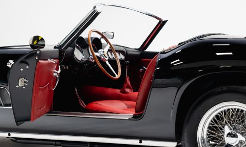 Ferrari 250 GT California Spider, regina attesa all’asta RM Sotheby’s a Parigi.