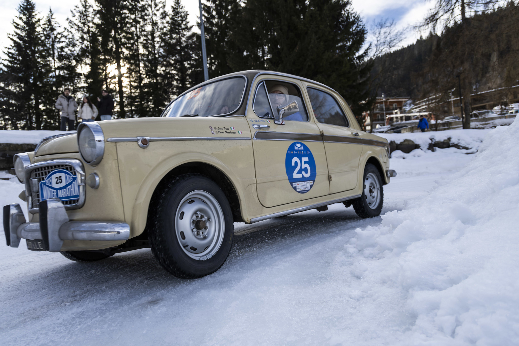 Winter Marathon 2026: 129 auto al via, la sfida sulle Dolomiti è pronta a ricominciare.