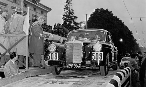 1000 Miglia a Rétromobile il racconto di un patrimonio che viaggia nel mondo.