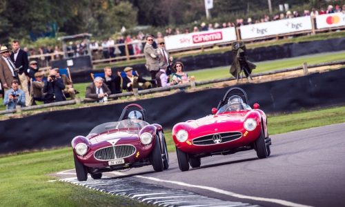 Goodwood Revival celebra i 100 anni Maserati: la Dolce Vita conquista l’Inghilterra.