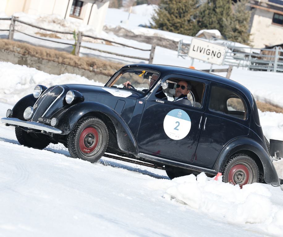 Aliverti e Carrara dominano la Coppa delle Alpi St. Moritz Edition.