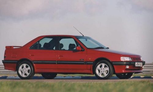 Quando Le Mans entrò nel garage: la trilogia sportiva Peugeot degli anni Novanta.