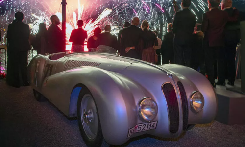 Concorso d’Eleganza Villa d’Este 2026, la BMW 328 “Bügelfalte” del 1937 è il Best of Show.