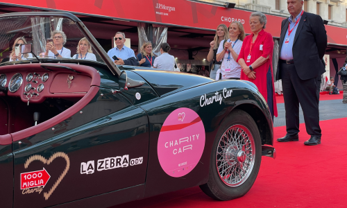 La 1000 Miglia corre anche per la solidarietà: raggiunto il primo grande traguardo di “Zebra_Spazio Famiglia”.