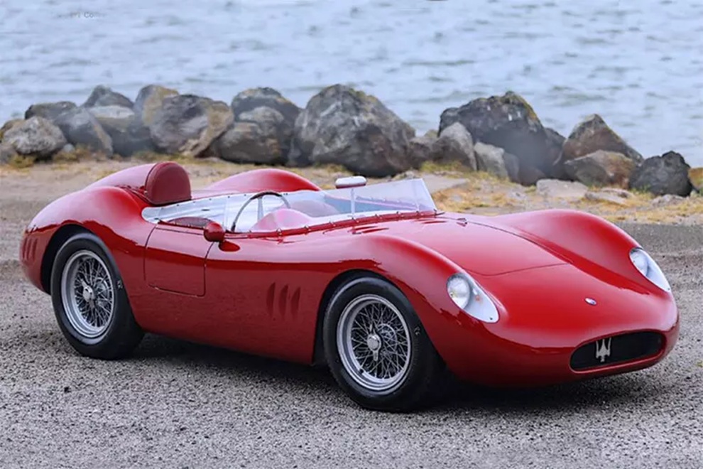 Maserati 200SI del 1957 pronta a conquistare Monterey: all’asta uno dei gioielli più preziosi del Tridente.