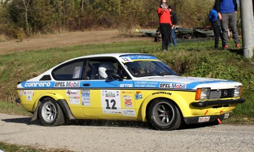 La Grande Corsa 2026 rilancia: debutta il prologo dedicato a Bruno Baron e torna il rally di regolarità.
