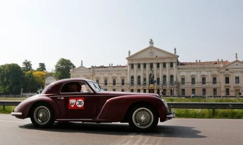Louis Vuitton riaccende la Classic Run: dopo 14 anni torna il prestigioso rally tra Veneto, Dolomiti e Monza.