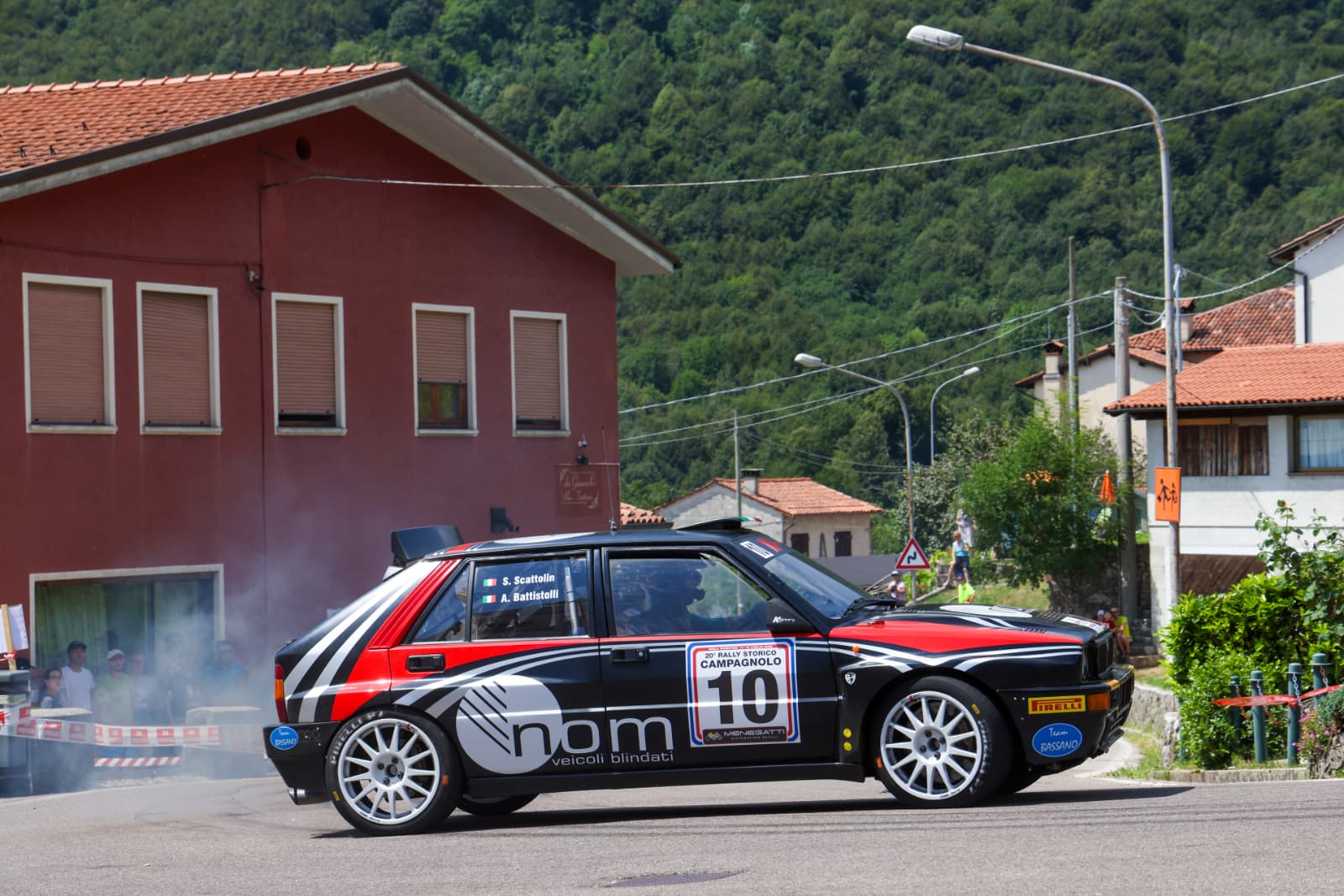 Battistolli torna re del Rally Storico Campagnolo: il vicentino conquista l’edizione 2026 davanti a Smiderle e Luise.